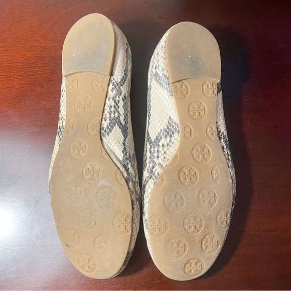 Tory Burch Ballerina Flats Reva Snake Print Size 7 - Picture 8 of 8